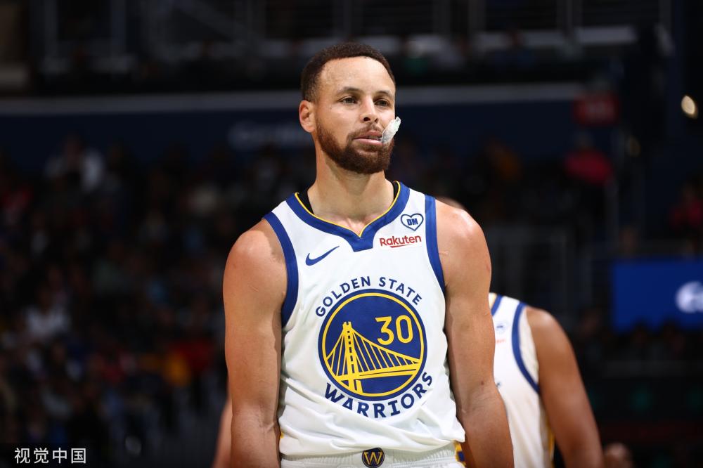 隊友進行调 隊友進行调